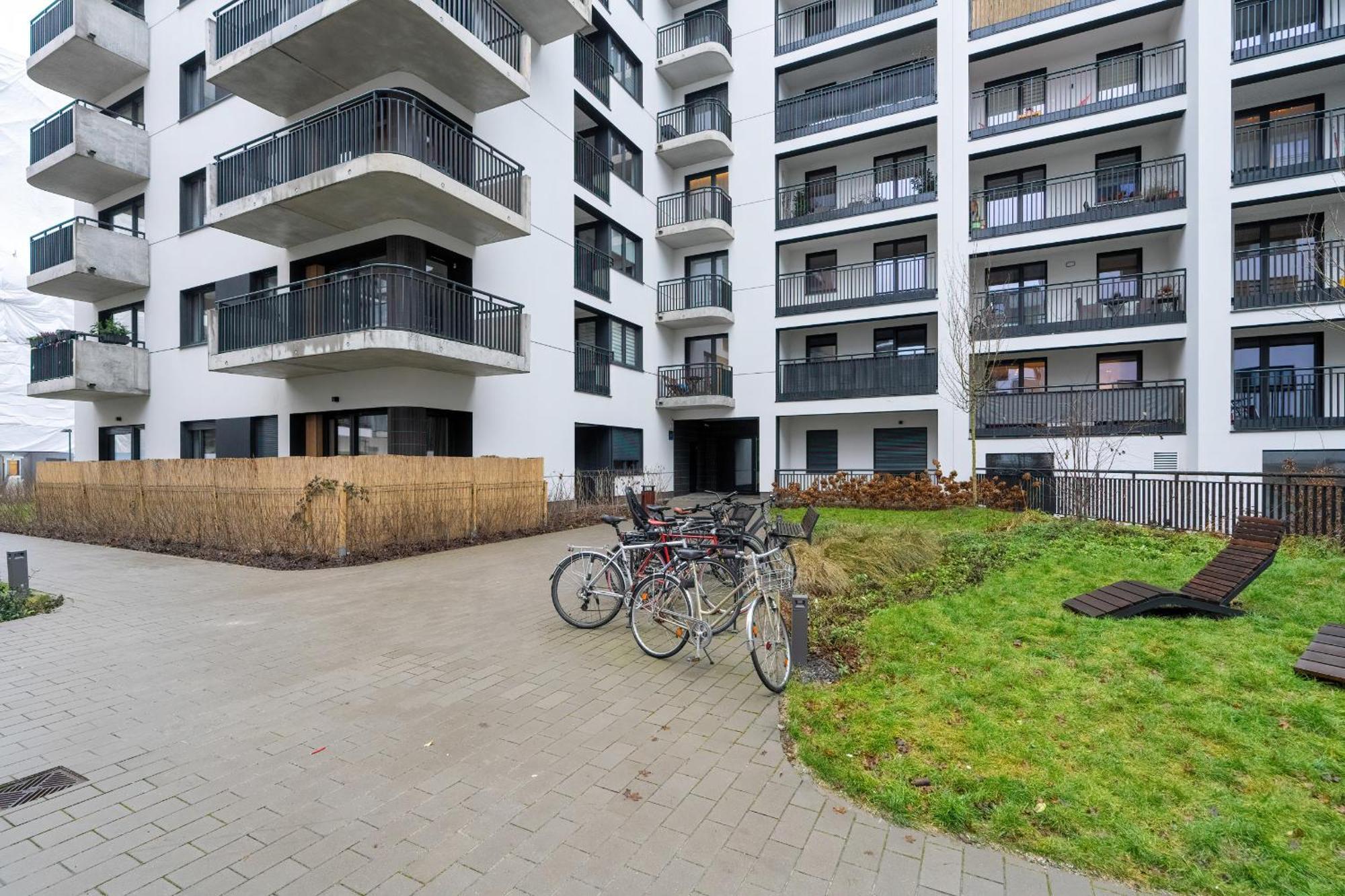 Cozy Studio With Balcony And Free Garage By Noclegi Renters Poznań Buitenkant foto