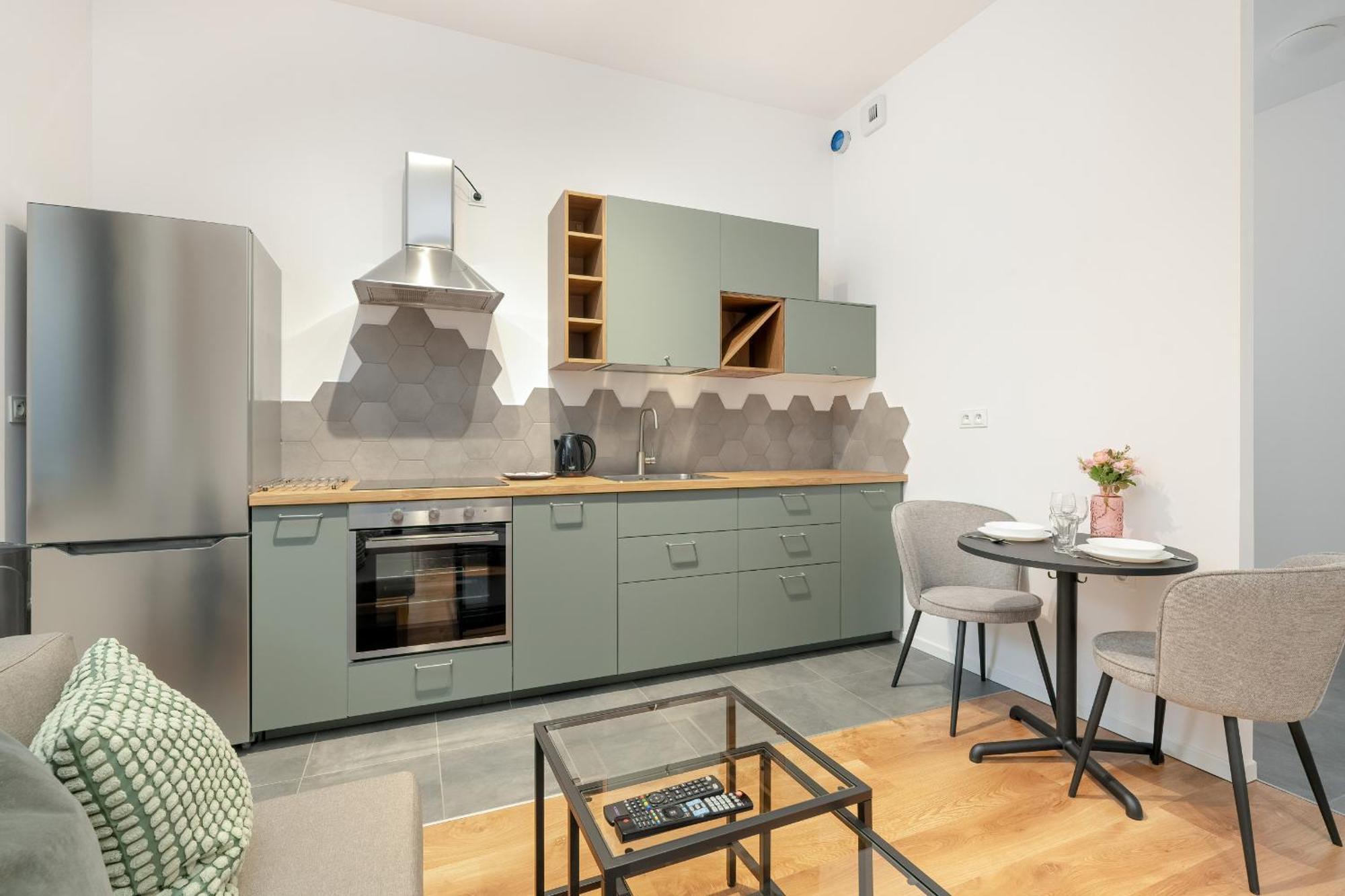 Cozy Studio With Balcony And Free Garage By Noclegi Renters Poznań Buitenkant foto